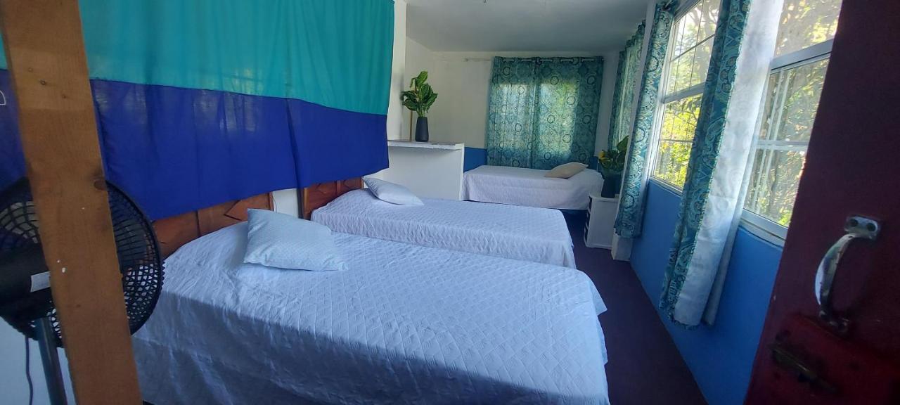 Hostal Don Quijote Llano Grande Exterior photo